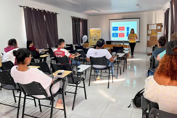 Primeira escola de queijo de Minas já funciona na região da Serra da Canastra