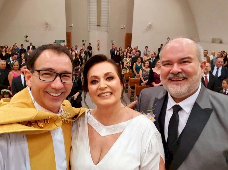 Presente solidário de casamento arrecada R$10.500 ao Hospital Regional do Câncer