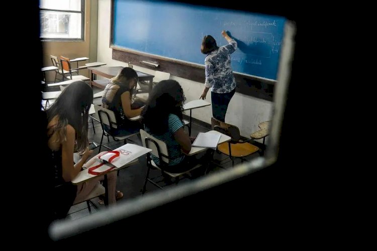 Governo de Minas nomeia mil professores e especialistas em educação; veja lista