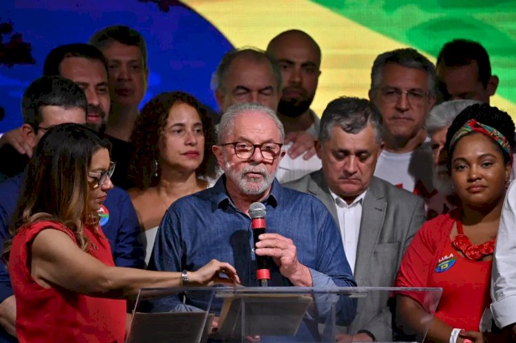 Lula é eleito presidente da República com 50,9% dos votos válidos