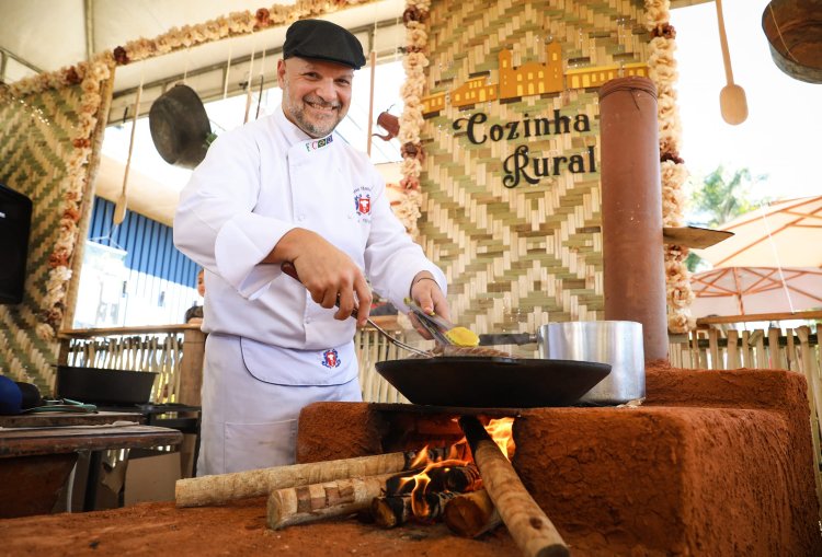 Expô Móveis tem aula-show do chef Sergio Viggiano neste sábado