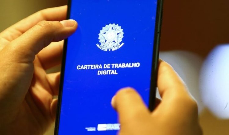 Passos apresenta saldo de 159 empregos formais no mês de agosto