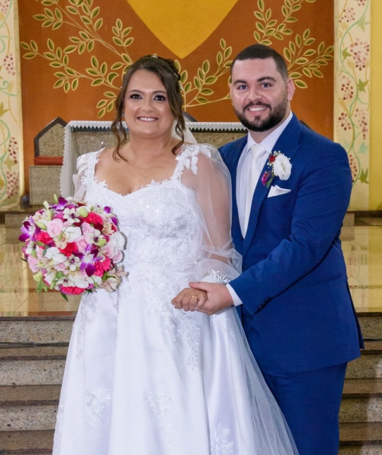 Letícia e Diego se casam no Santuário da Penha