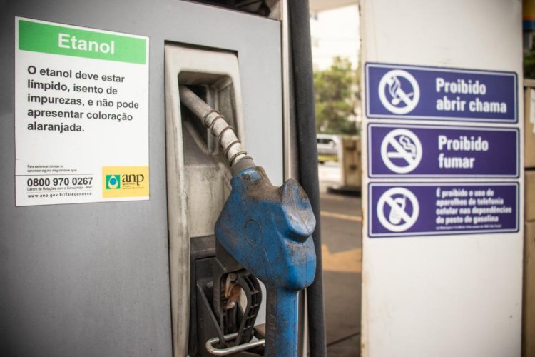 Preços da gasolina e etanol têm queda em Passos