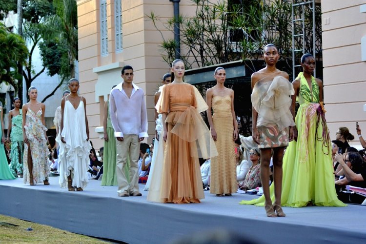 Moda mineira em jardim sensorial