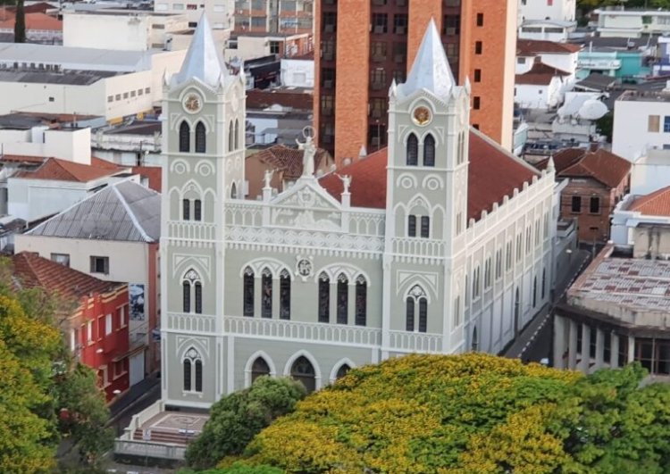 Paróquia Bom Jesus encerra nesta terça as comemorações do Padroeiro