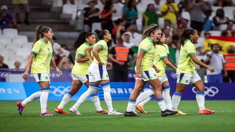 Futebol, vôlei de quadra e canoagem são destaques na briga por medalhas