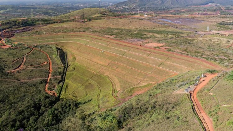 Vale encontra trincas em barragem em Ouro Preto