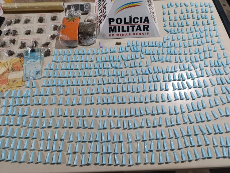 PM apreende 640 tubos de cocaína em Passos