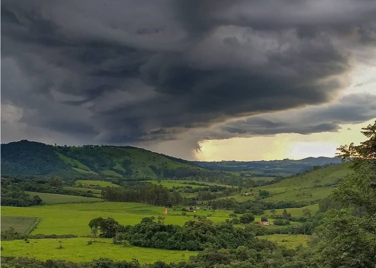 Passos registra recorde de chuva em 24 horas