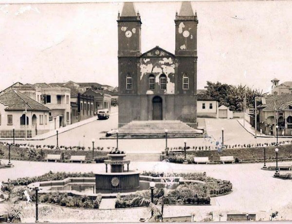 Em 1953 foi realizado o último casamento na Igreja do Rosário de Passos