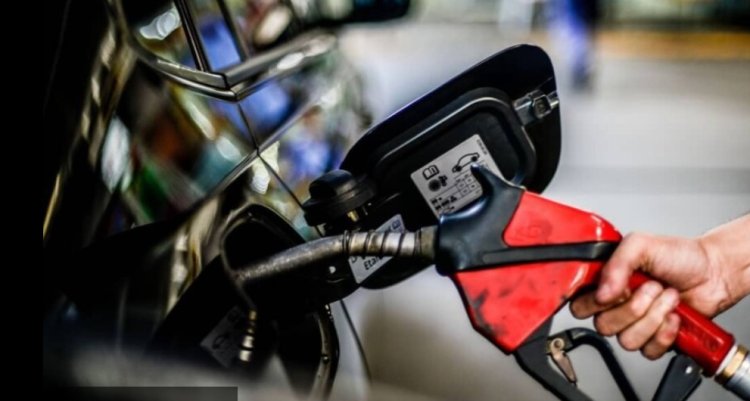 Aumento da gasolina e do diesel começa a vigorar neste sábado