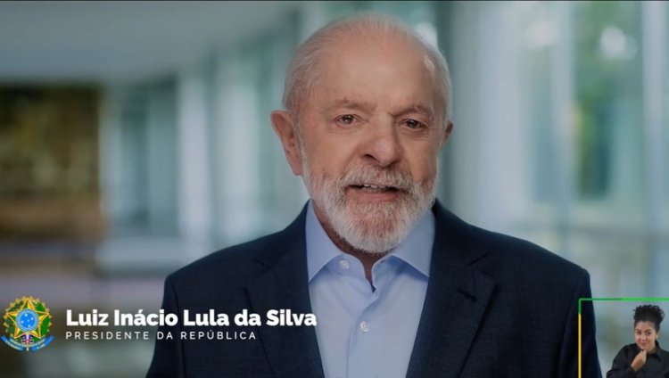 Lula fala em cadeia de rádio e TV para fazer propaganda de Pé-de-Meia e Farmácia Popular