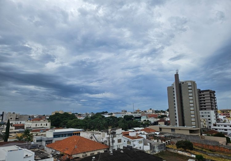 Passos e outras 552 cidades de Minas estão sob alerta amarelo de chuvas intensas